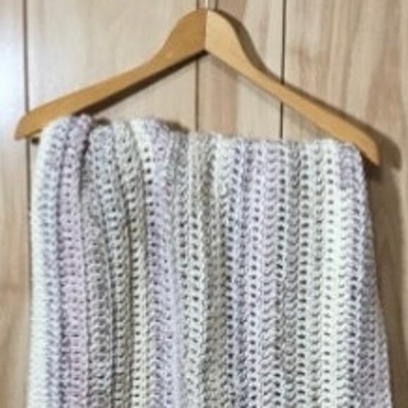 NWT Thick Multicolor Handmade Crocheted Baby Blanket by Dawny - Picture 2 of 3